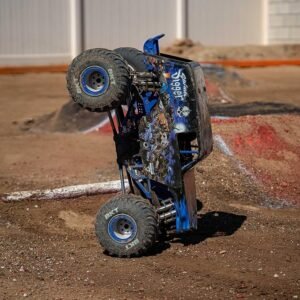 Losi LMT 2.0 4 Wheel Drive Solid Axle Monster Truck RTR